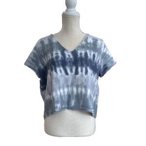 Madewell Ottomans Jacquard V-Neck Setlist Boxy Top in Tie-Dye